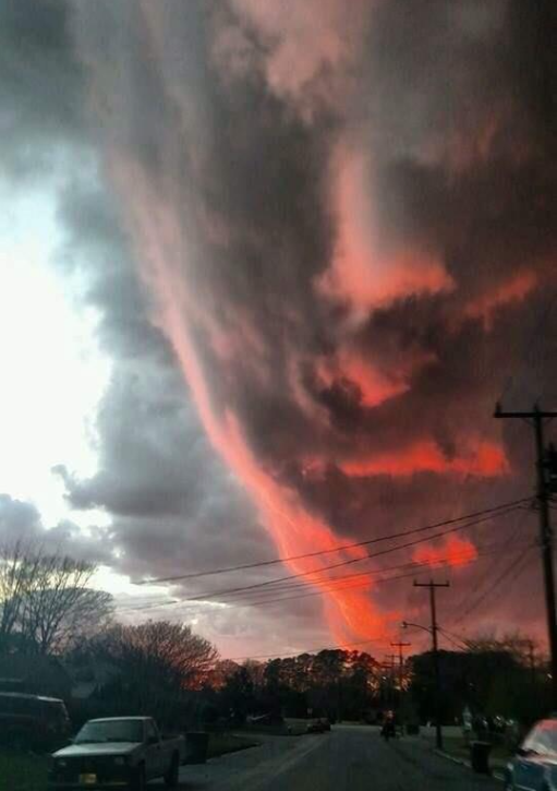 cloud that looks like a face